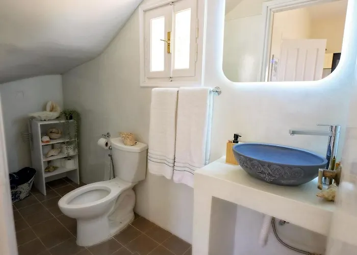 Maria's Private Κάλυμνος